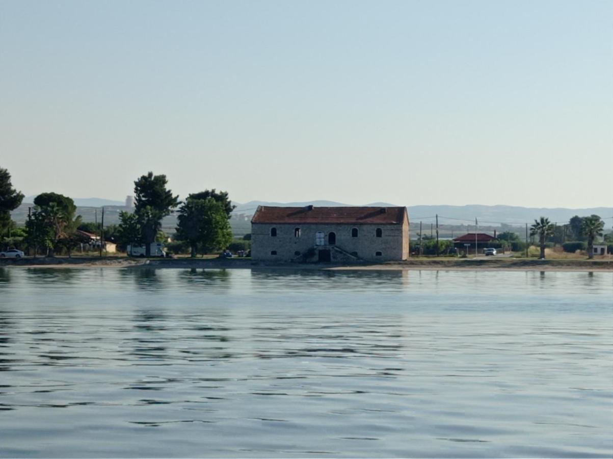 Nikos & Patras Daire