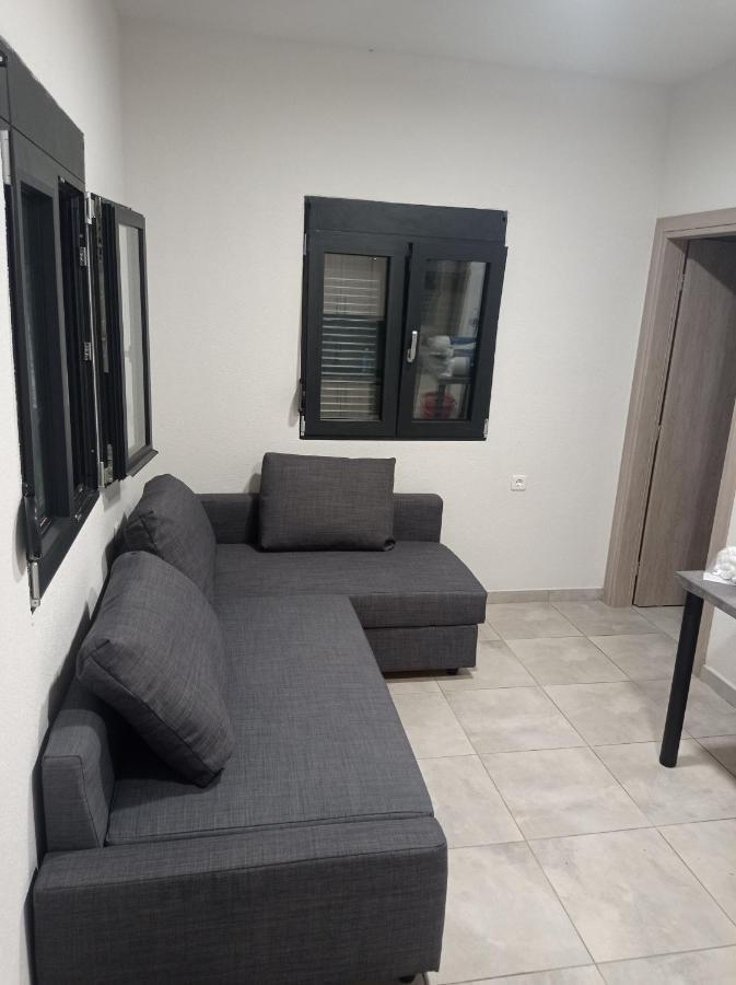 Apartment Nikos & Patras Nea Plagia