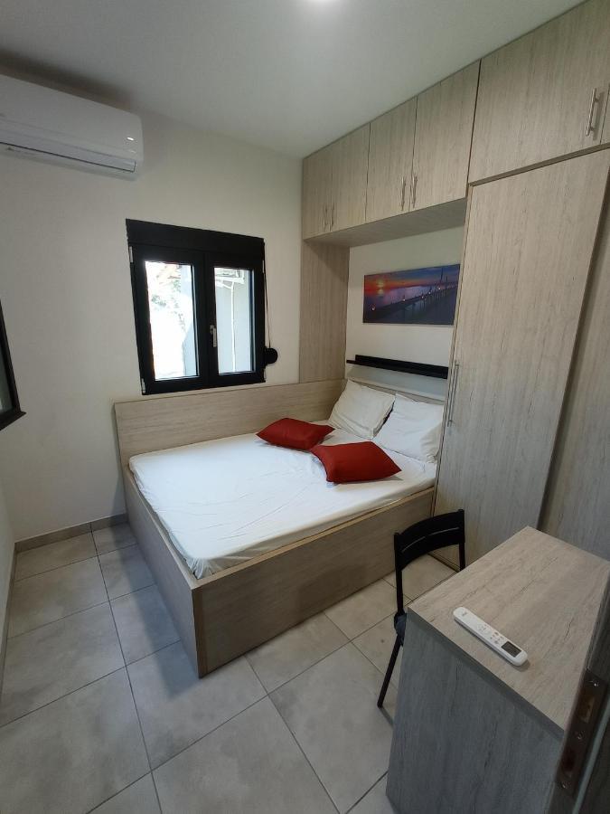 Apartment Nikos & Patras Nea Plagia
